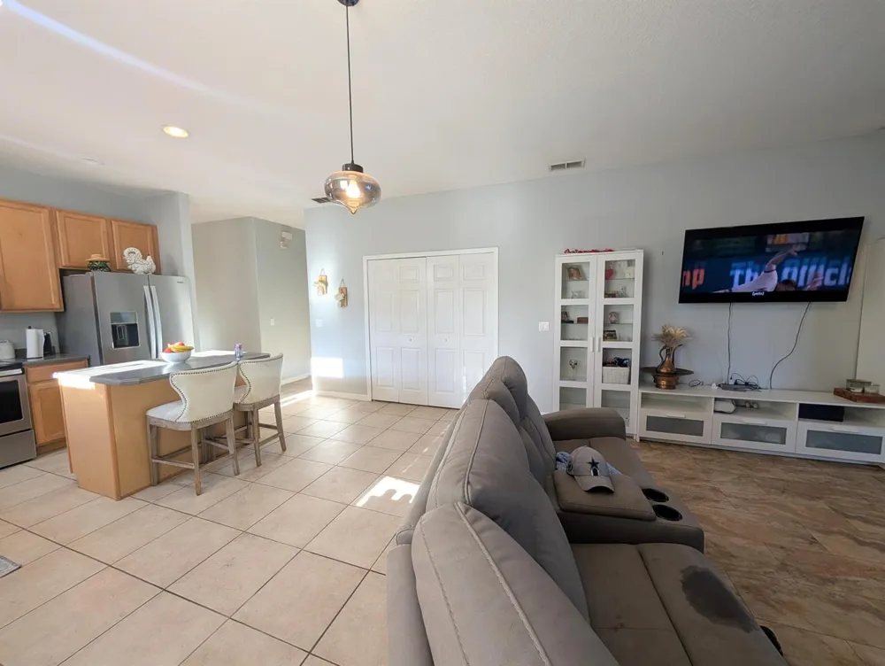 725 Auburn Preserve Boulevard 