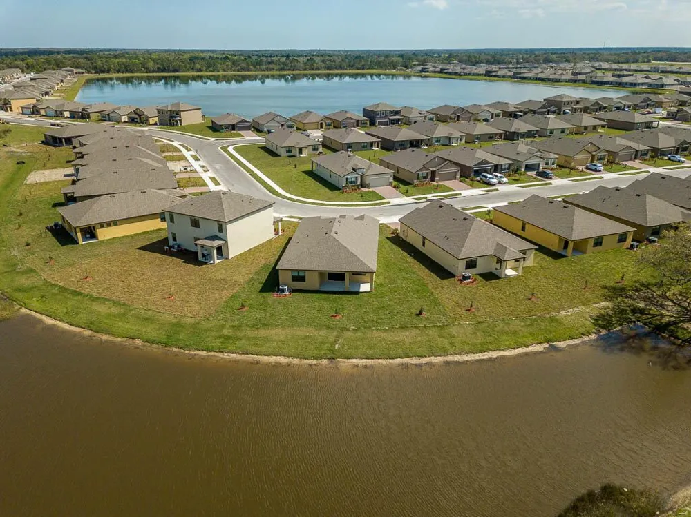 1863 Farmhouse Road SE Palm Bay, FL 32909
