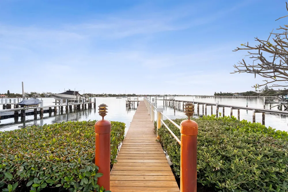 114 S Lake Drive Lantana, FL 33462