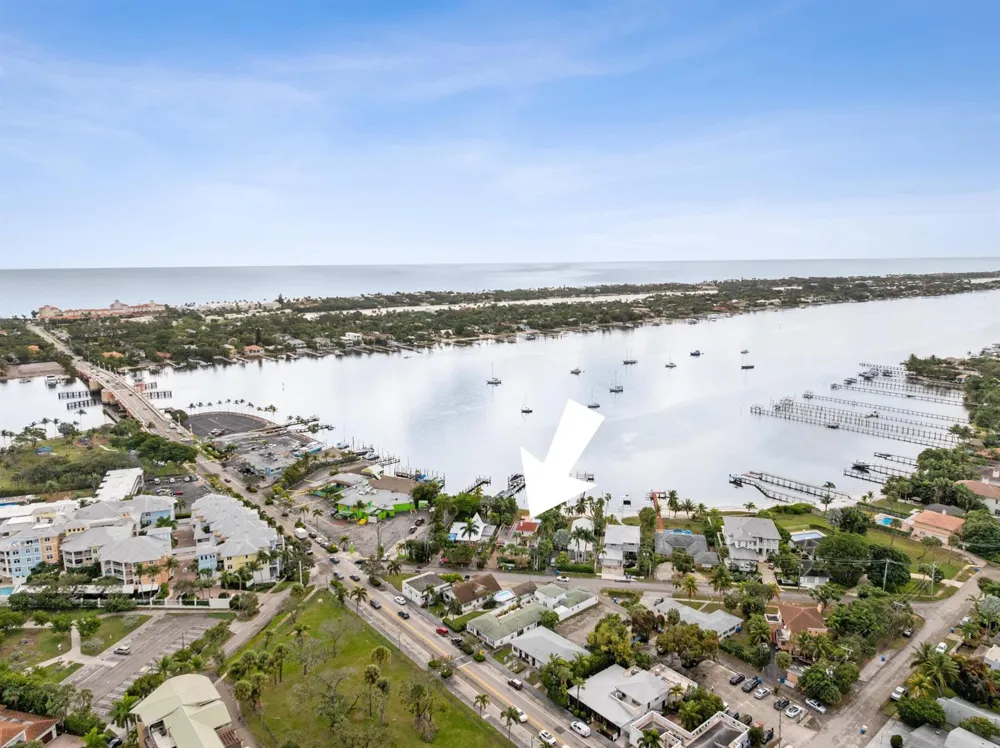 114 S Lake Drive Lantana, FL 33462