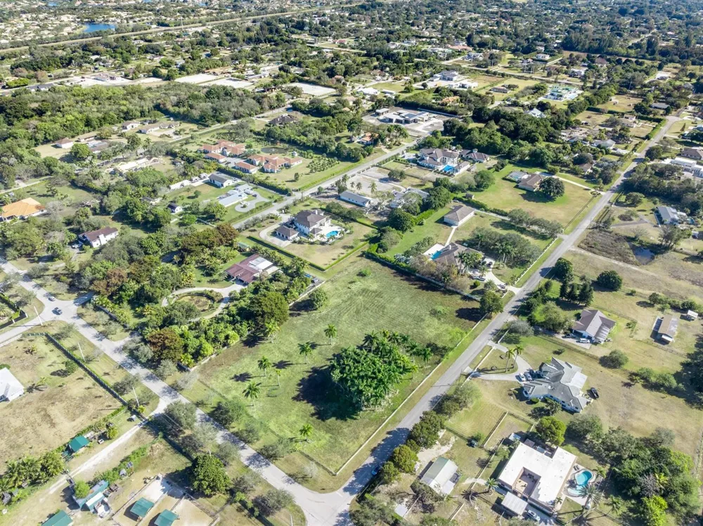 17701 SW 54 STREET Southwest Ranches, FL 33331