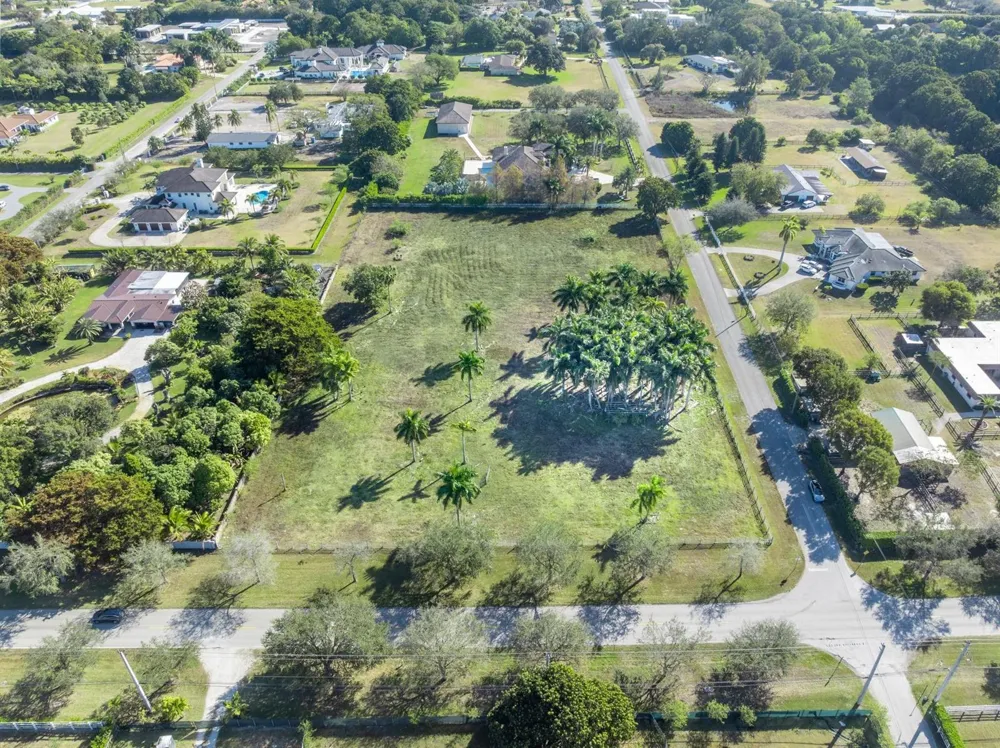 17701 SW 54 STREET Southwest Ranches, FL 33331