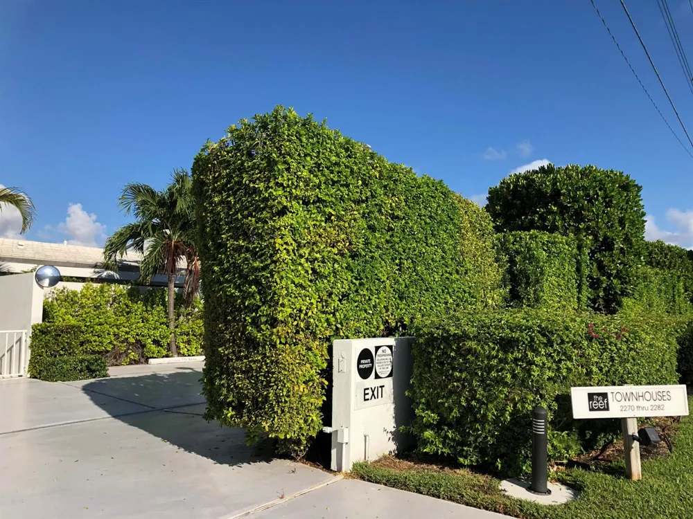 2272 S Ocean Boulevard #T6 Palm Beach, FL 33480