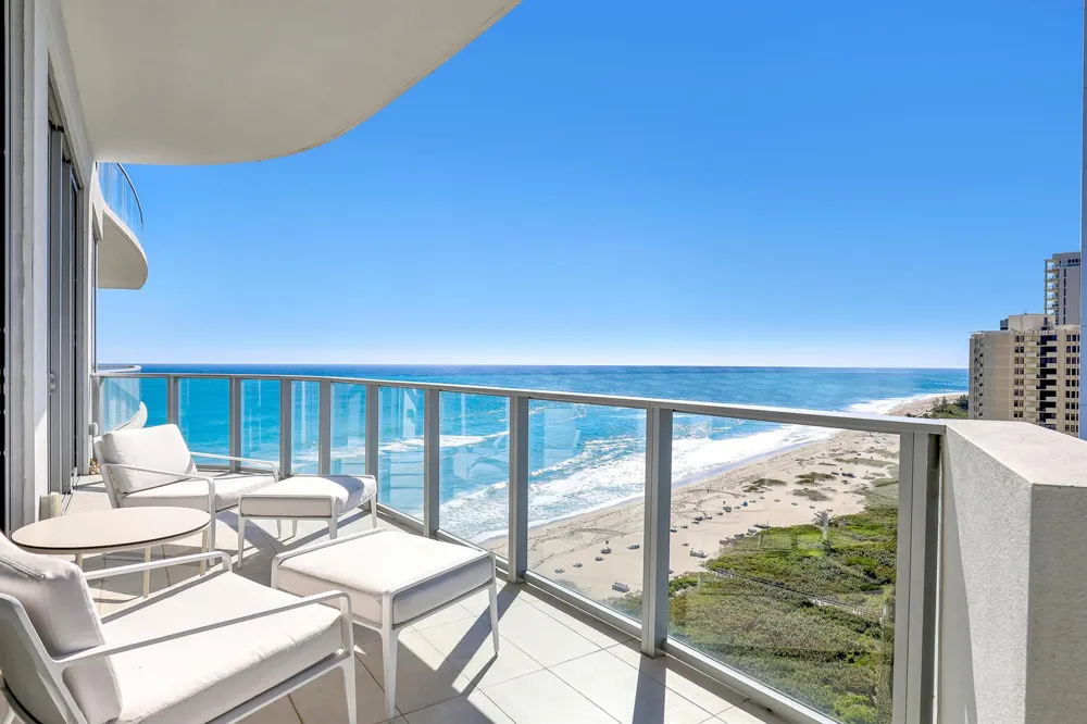 3100 Ocean Dr #1805 Singer Island, FL 33404