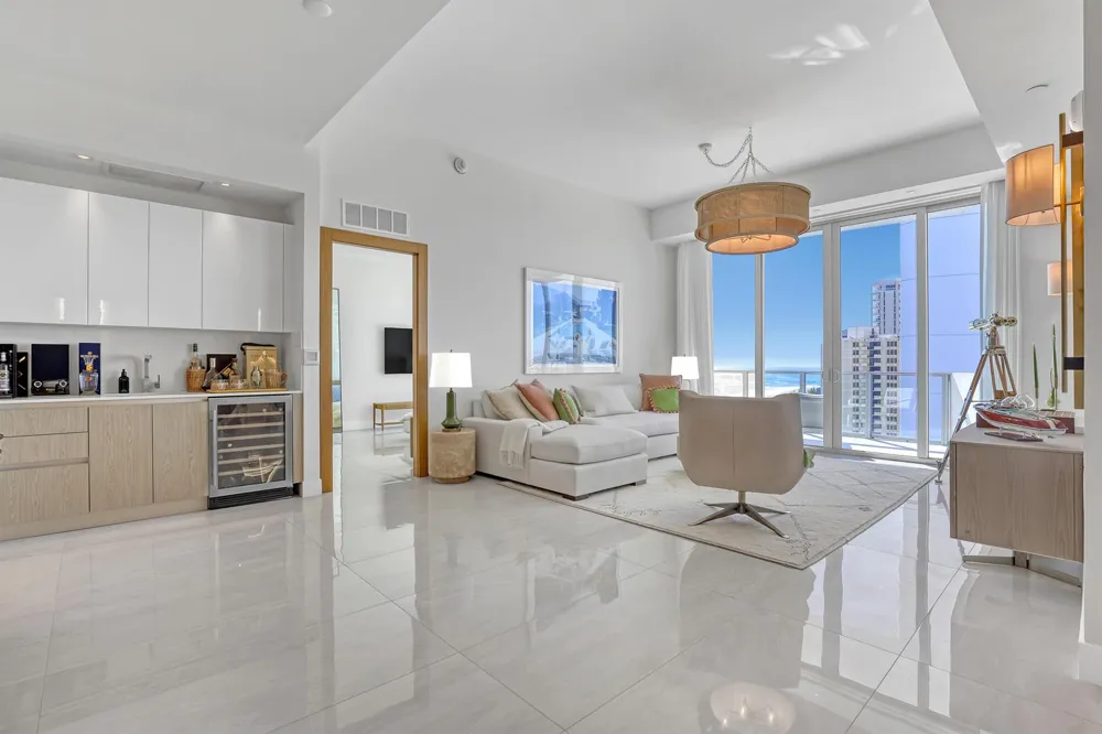 3100 Ocean Dr #1805 Singer Island, FL 33404