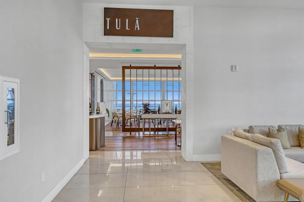 3100 Ocean Dr #1805 Singer Island, FL 33404