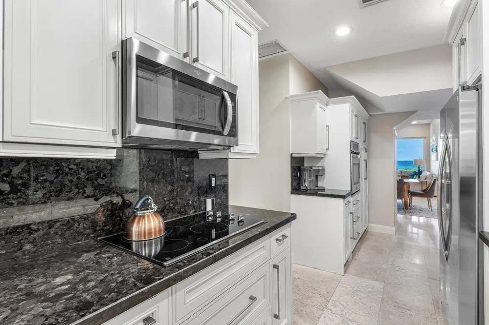 4517 S Ocean Boulevard Highland Beach, FL 33487