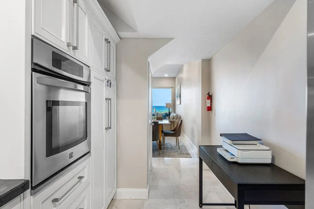 4517 S Ocean Boulevard Highland Beach, FL 33487