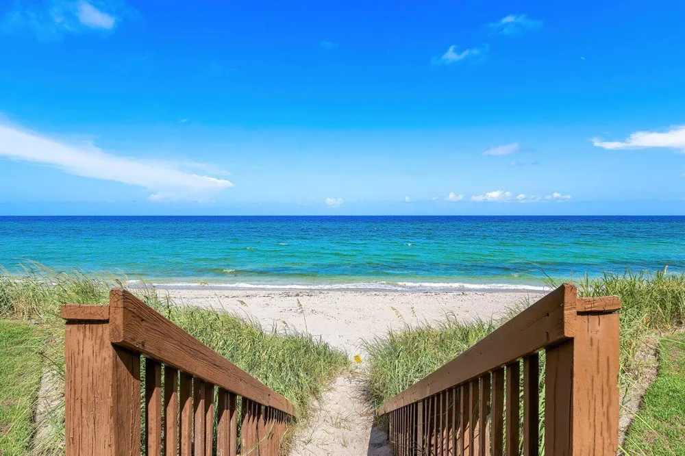 4517 S Ocean Boulevard Highland Beach, FL 33487
