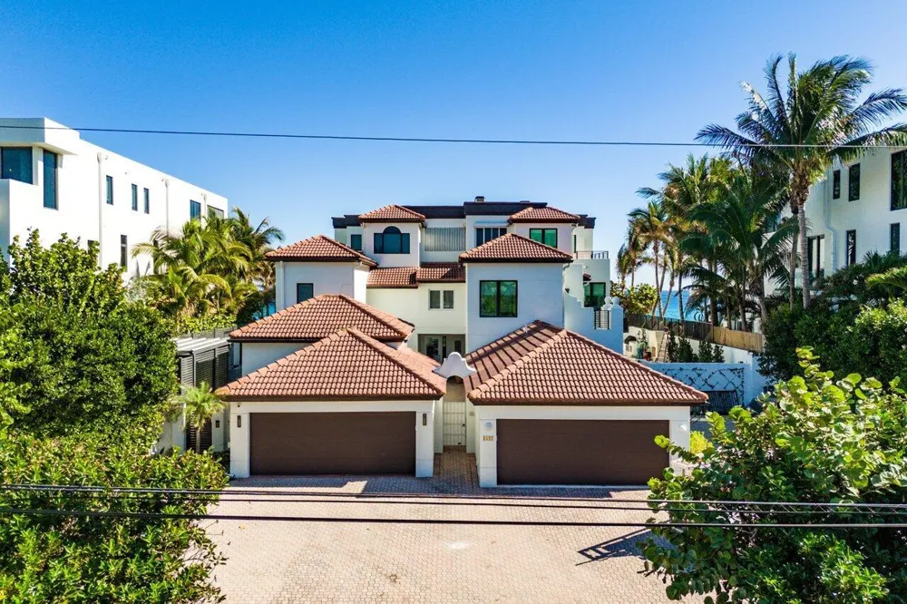 4517 S Ocean Boulevard Highland Beach, FL 33487