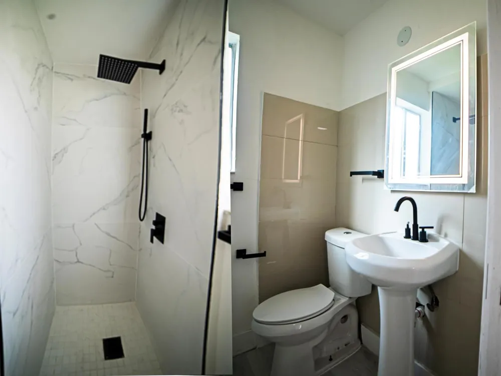 412 Columbus Parkway #2 Hollywood, FL 33021