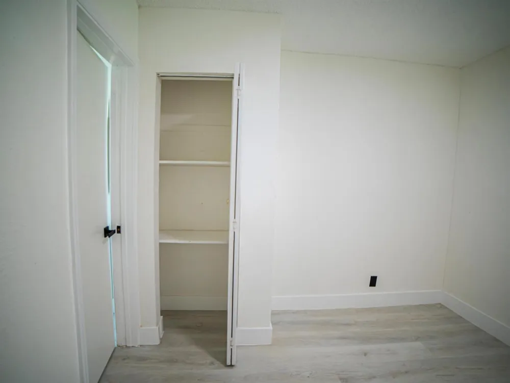 412 Columbus Parkway #2 Hollywood, FL 33021