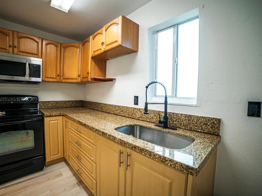 412 Columbus Parkway #2 Hollywood, FL 33021