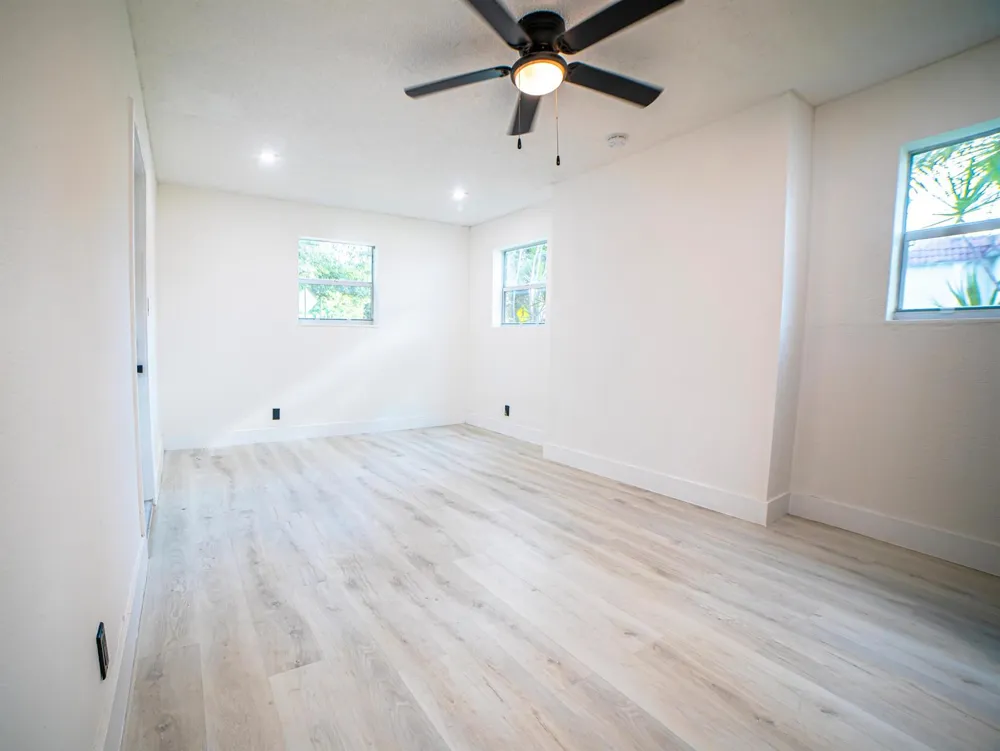 412 Columbus Parkway #2 Hollywood, FL 33021