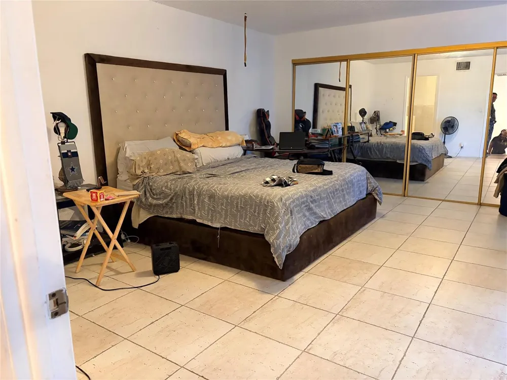 8208 SW 23 #18B North Lauderdale, FL 