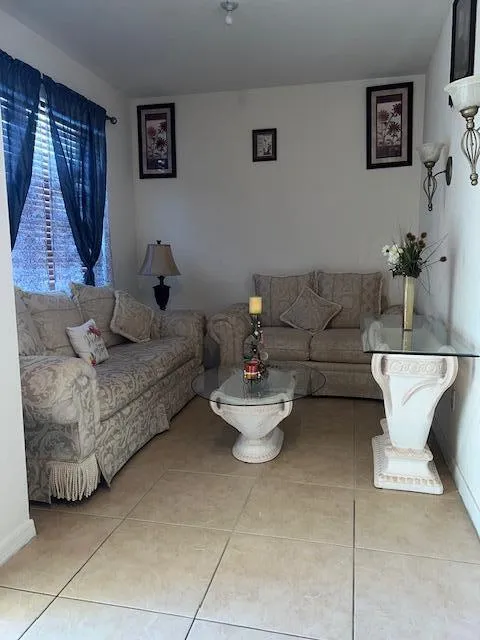 5845 Gypsum Place West Palm Beach, FL 33413