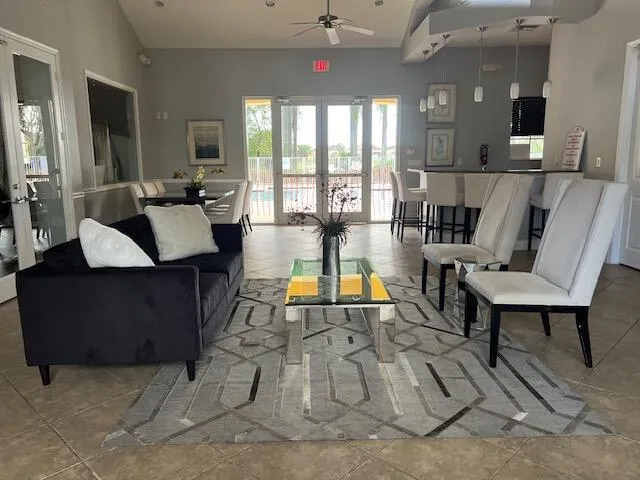 5845 Gypsum Place West Palm Beach, FL 33413