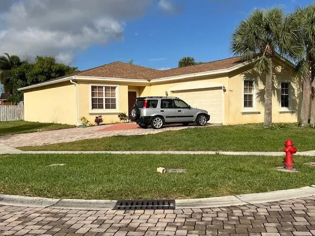 5845 Gypsum Place West Palm Beach, FL 33413