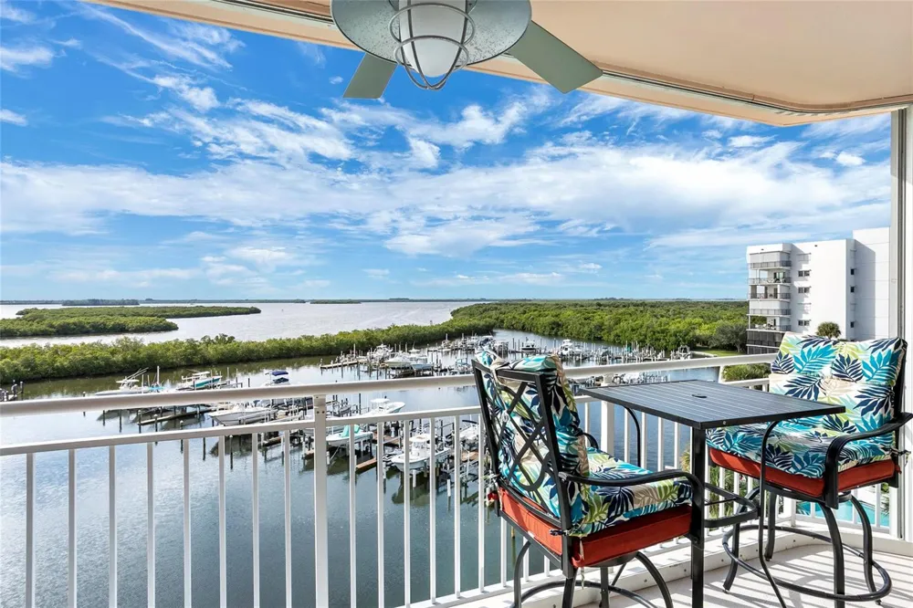5167 Highway A1a #603 Hutchinson Island, FL 34949