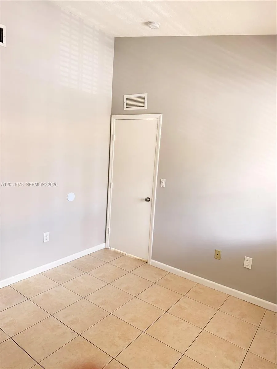 2930 SE 12th Rd #205-31 Homestead, FL 33035