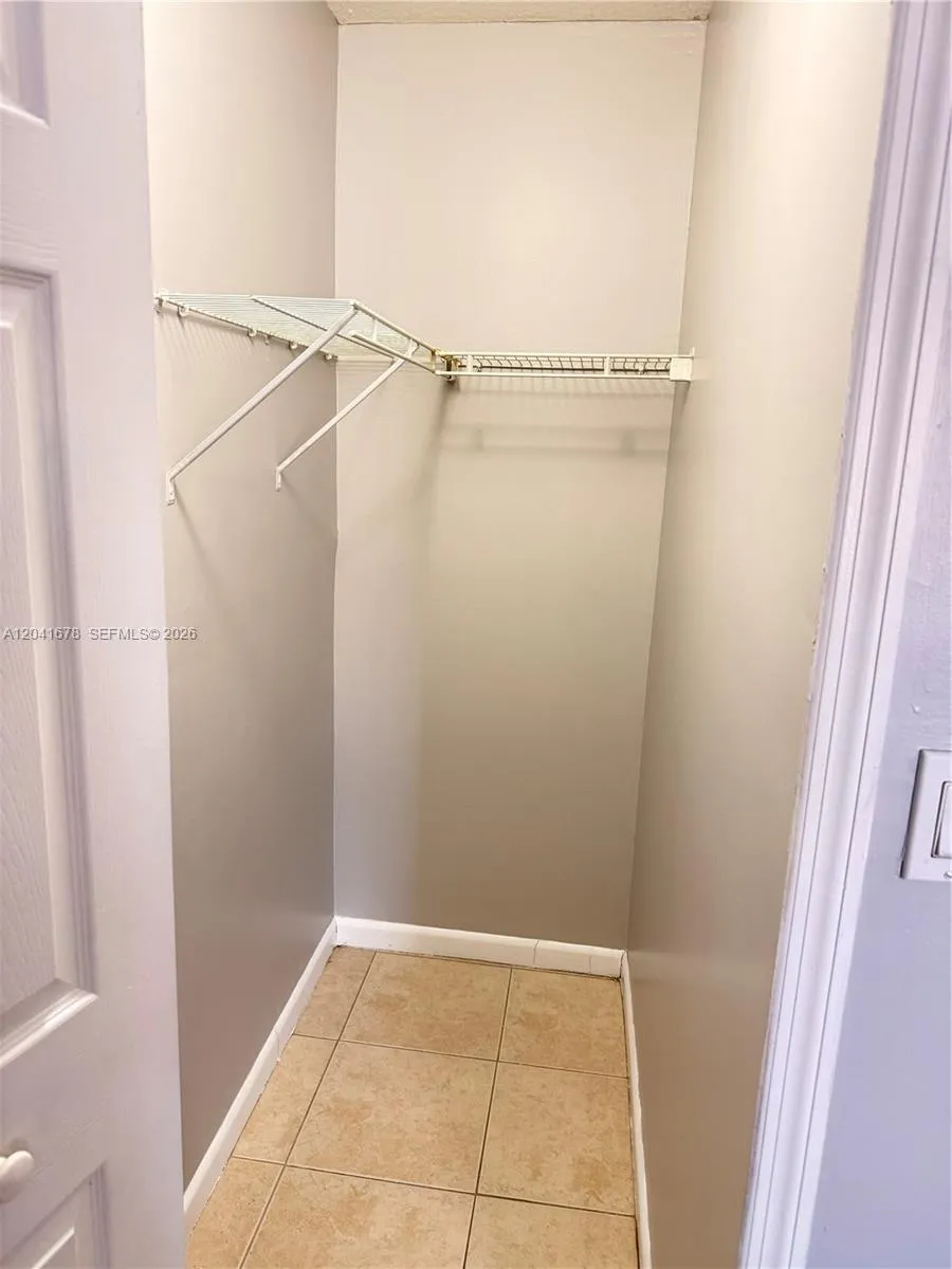 2930 SE 12th Rd #205-31 Homestead, FL 33035
