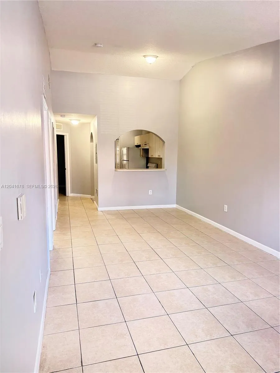 2930 SE 12th Rd #205-31 Homestead, FL 33035