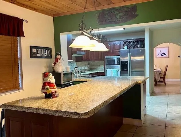 13348 Us Highway 441 Canal Point, FL 33438