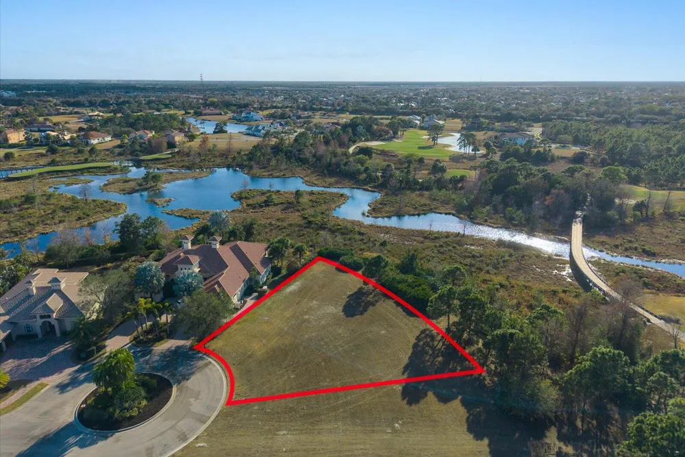 190 SE Via Sanremo Port St. Lucie, FL 34984