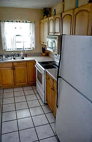 2100 NE 38th Street #141 Lighthouse Point, FL 33064