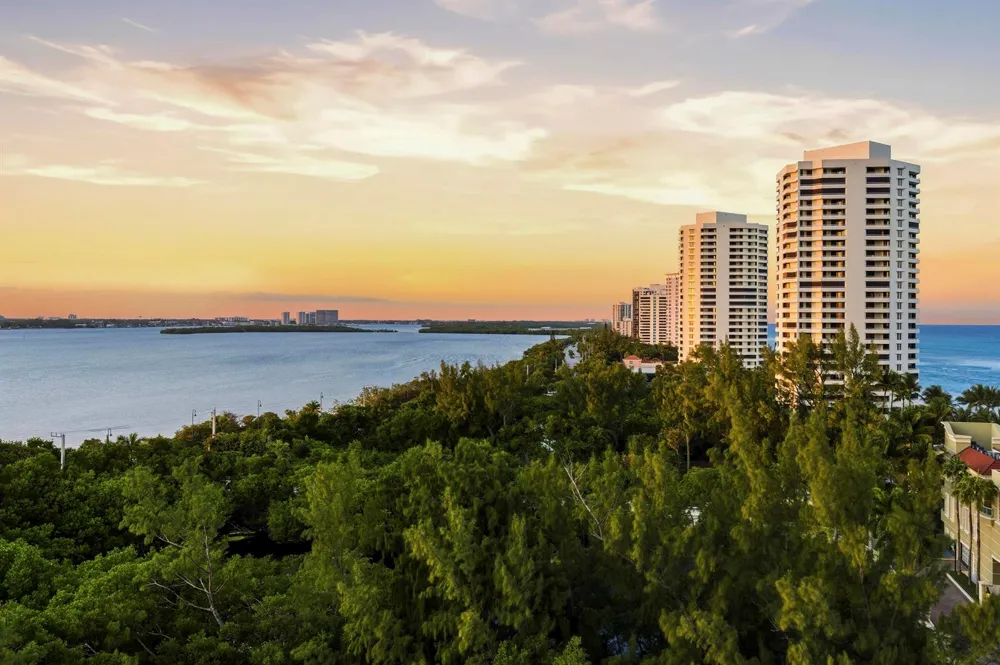 5000 Ocean Drive #1001 Singer Island, FL 33404