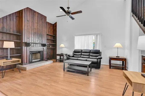 4011 Coral Springs Drive