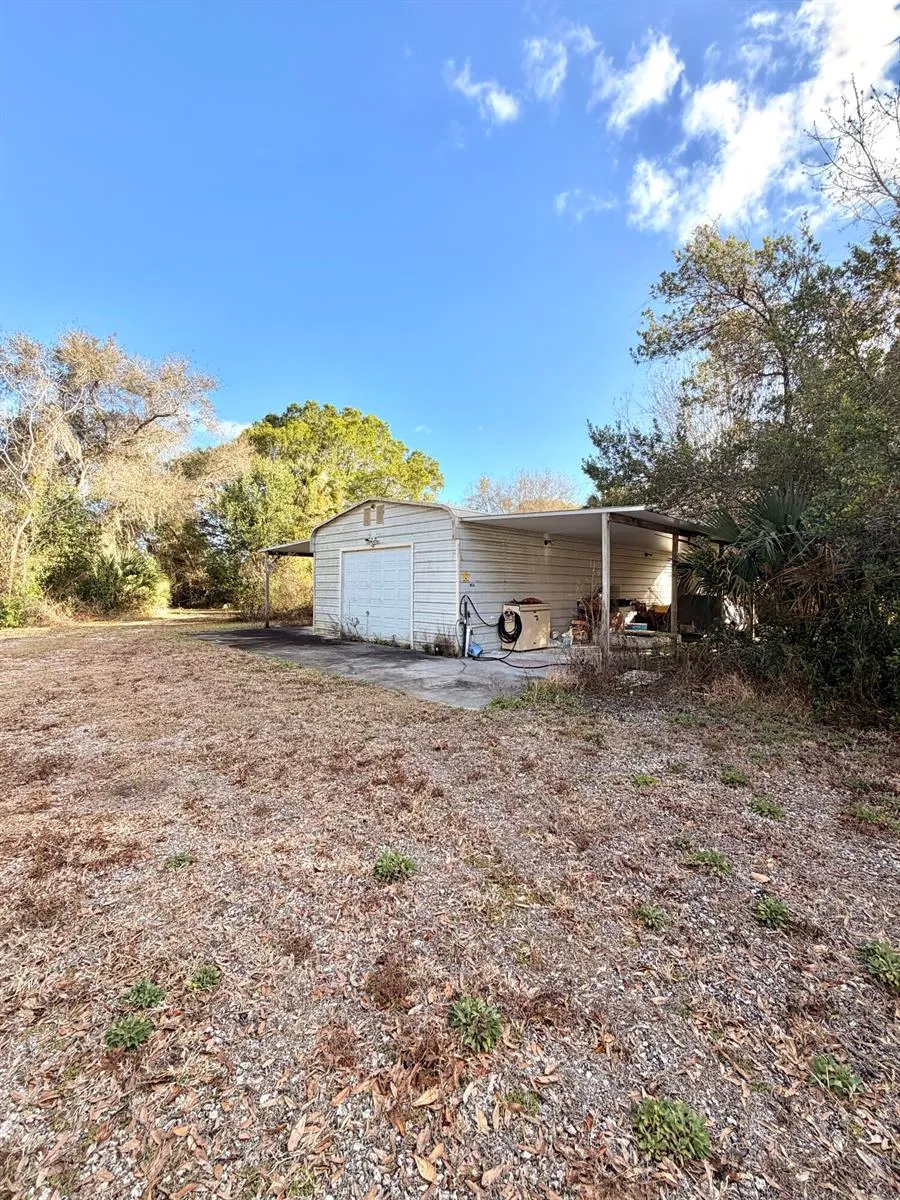 1907 NE 308th Street Okeechobee, FL 34972
