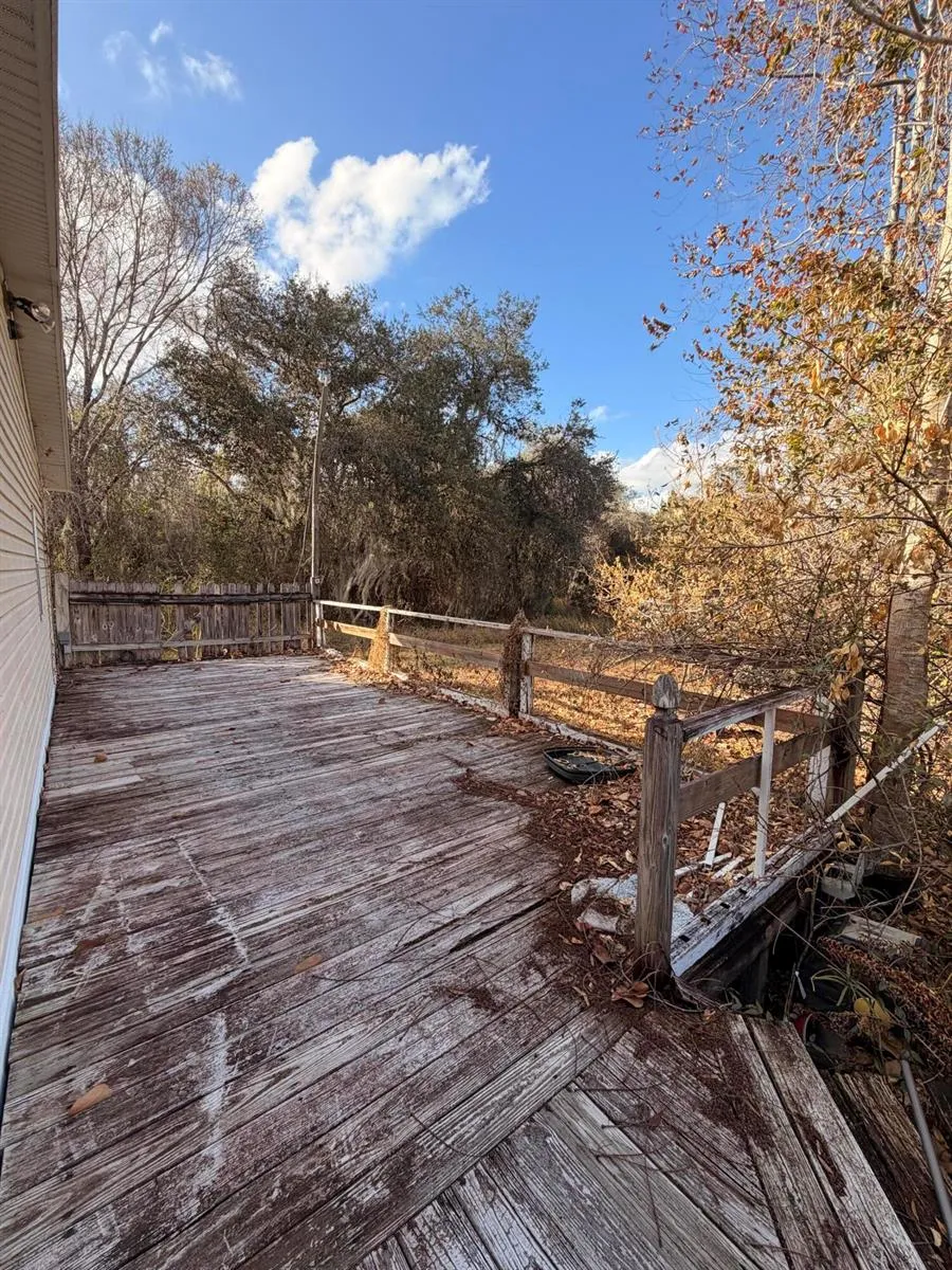 1907 NE 308th Street Okeechobee, FL 34972