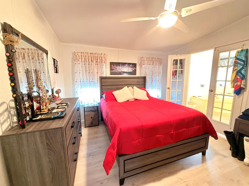 1907 NE 308th Street Okeechobee, FL 34972