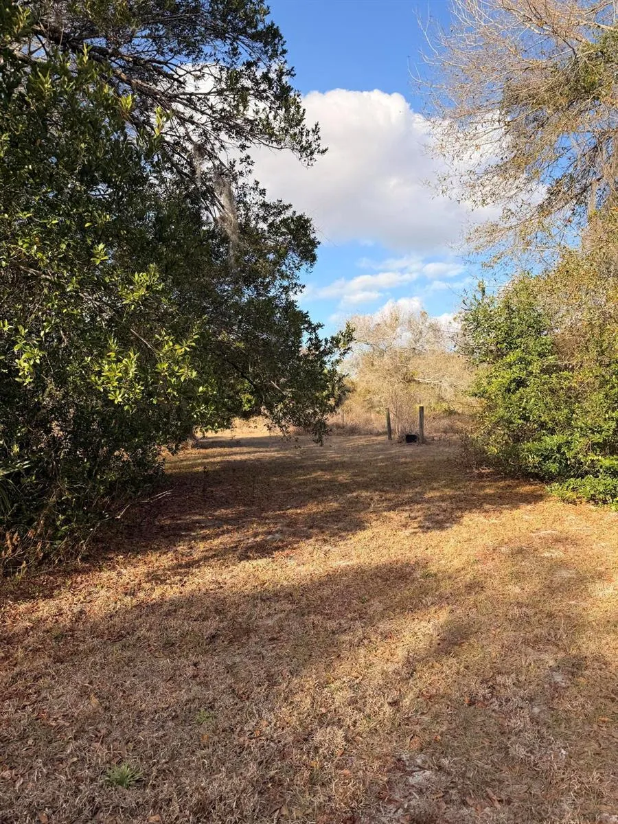 1907 NE 308th Street Okeechobee, FL 34972