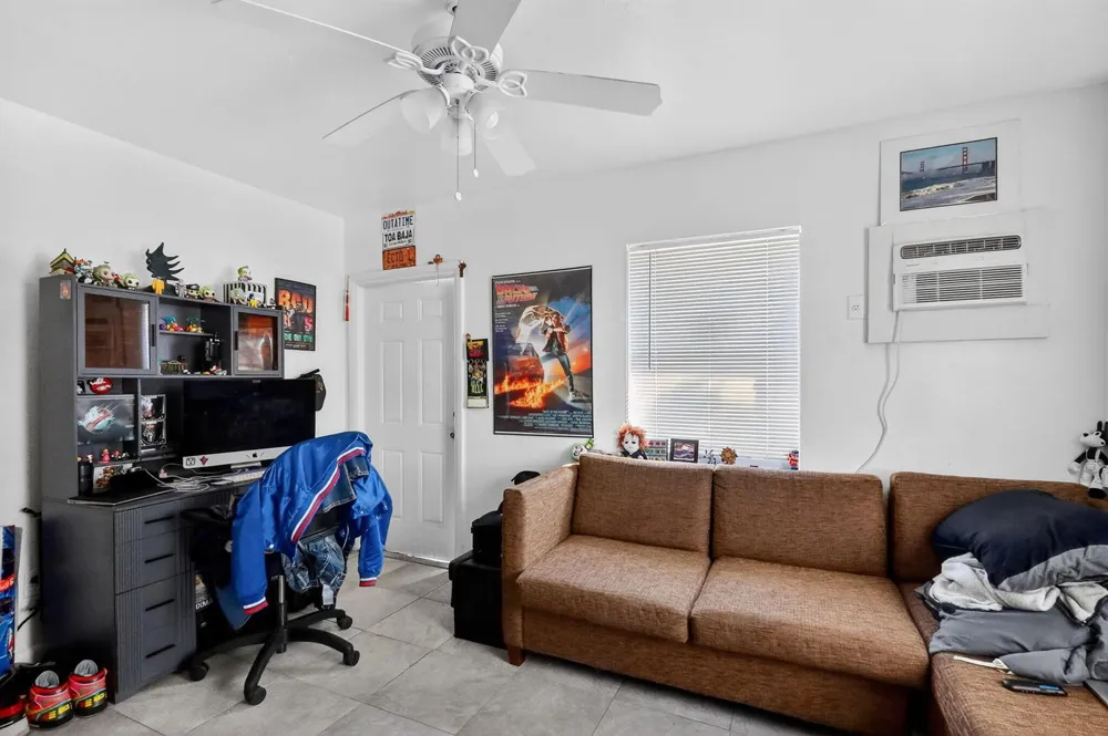 2322 Johnson Street Hollywood, FL 33020