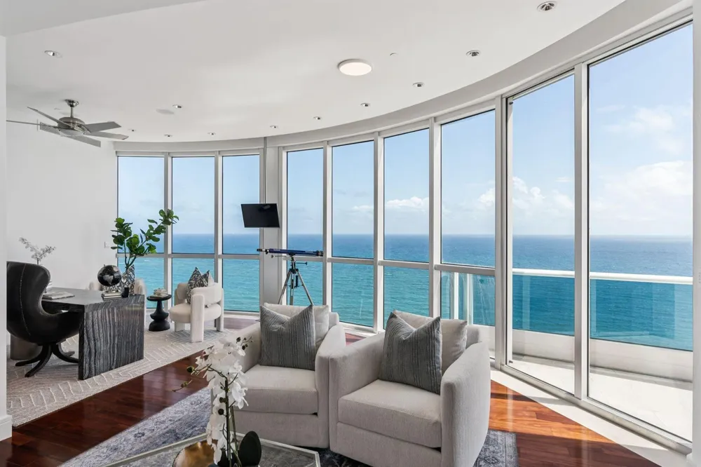 1600 S Ocean Boulevard #UPH01 Lauderdale By The Sea, FL 33062