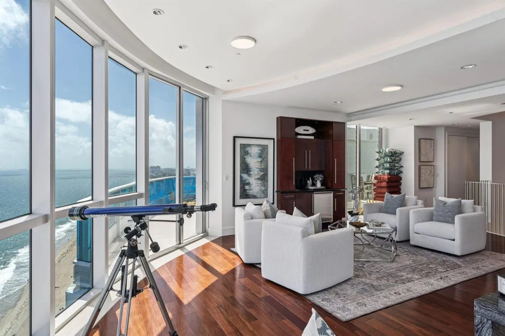1600 S Ocean Boulevard #UPH01 Lauderdale By The Sea, FL 33062