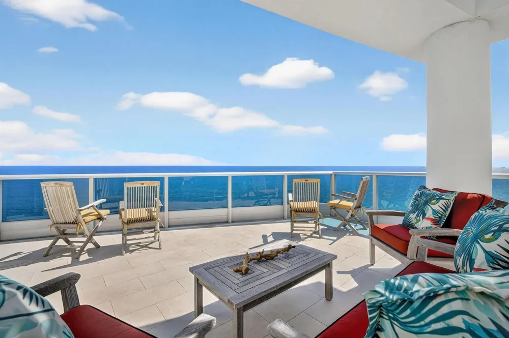 1600 S Ocean Boulevard #UPH01 Lauderdale By The Sea, FL 33062