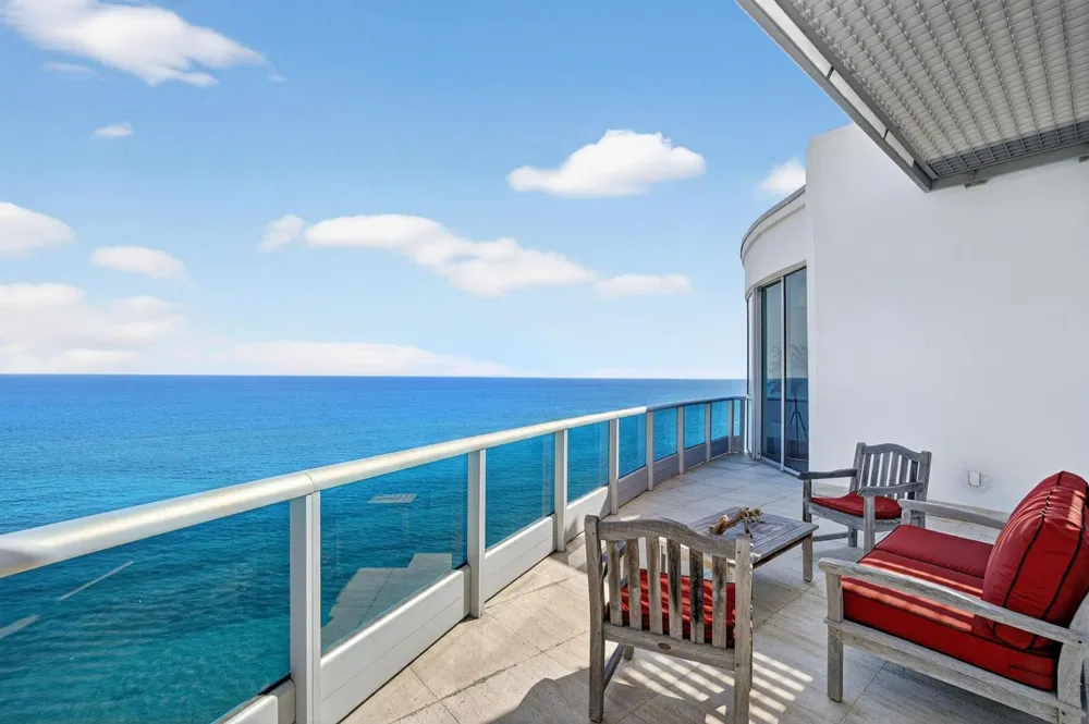1600 S Ocean Boulevard #UPH01 Lauderdale By The Sea, FL 33062