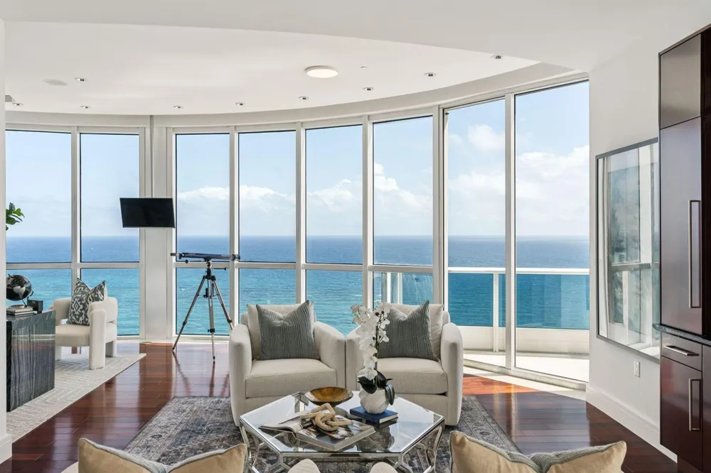 1600 S Ocean Boulevard #UPH01 Lauderdale By The Sea, FL 33062