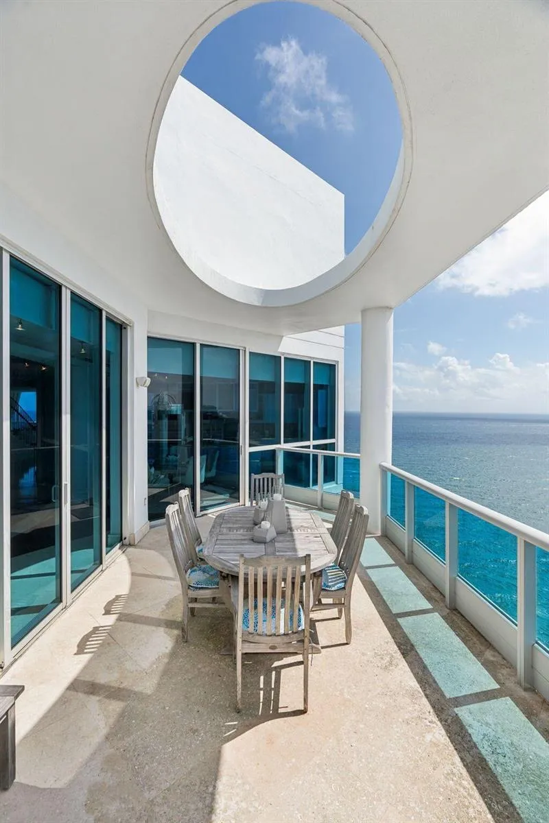1600 S Ocean Boulevard #UPH01 Lauderdale By The Sea, FL 33062
