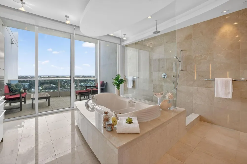 1600 S Ocean Boulevard #UPH01 Lauderdale By The Sea, FL 33062