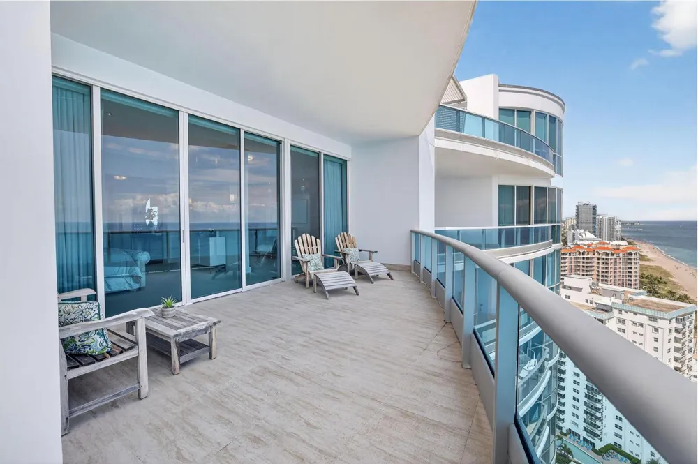 1600 S Ocean Boulevard #UPH01 Lauderdale By The Sea, FL 33062
