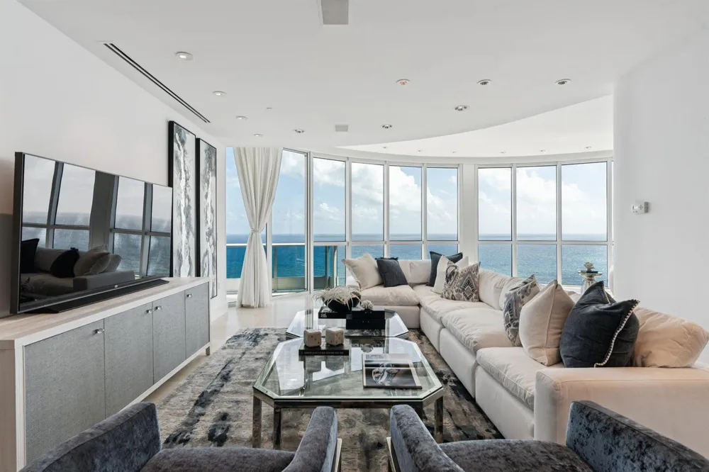 1600 S Ocean Boulevard #UPH01 Lauderdale By The Sea, FL 33062