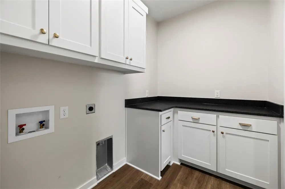118 Sides Boulevard Bullard, TX 75757