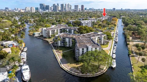 1000 River Reach Drive #212