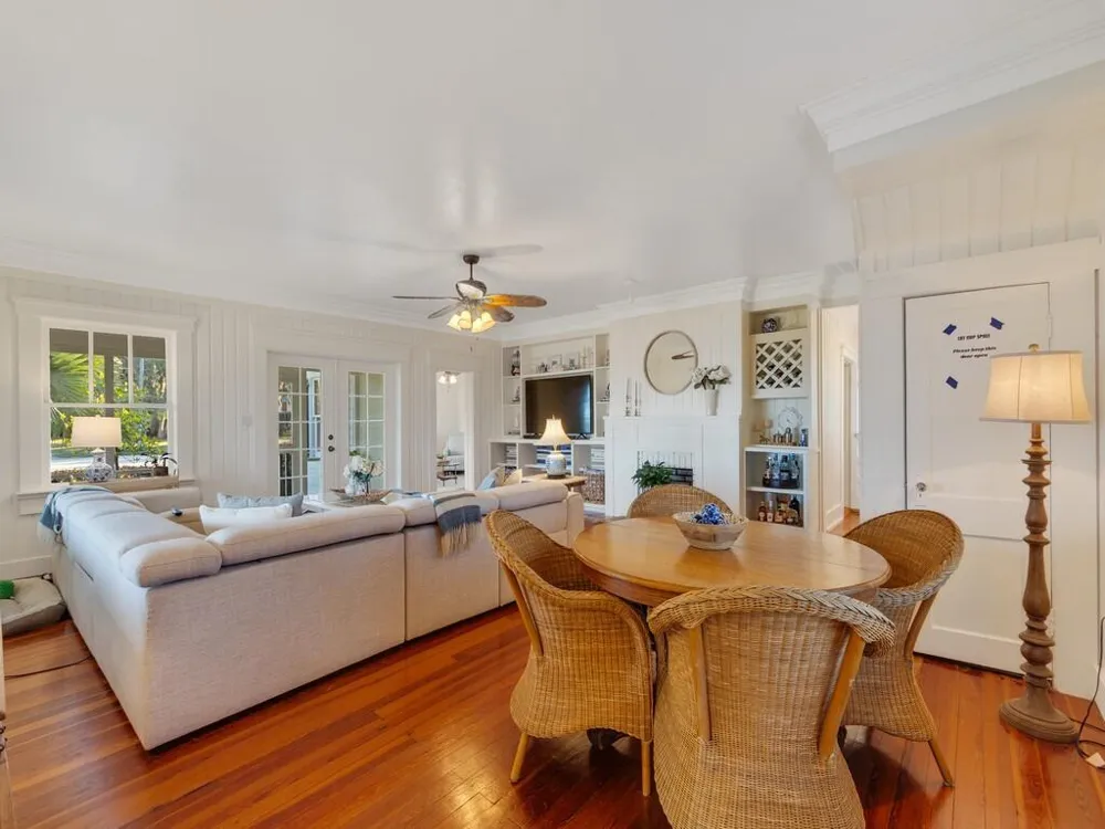 3001 N Indian River Drive Drive Fort Pierce, FL 34946
