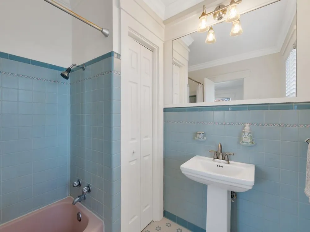3001 N Indian River Drive Drive Fort Pierce, FL 34946