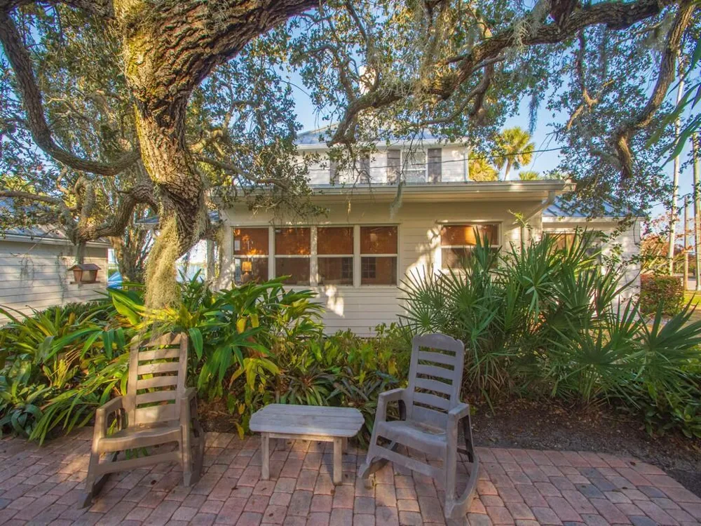 3001 N Indian River Drive Drive Fort Pierce, FL 34946